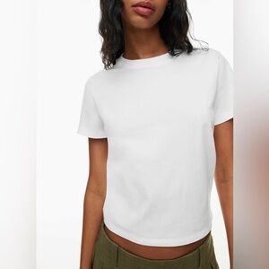 Aritzia Sun-deh Little White Tee